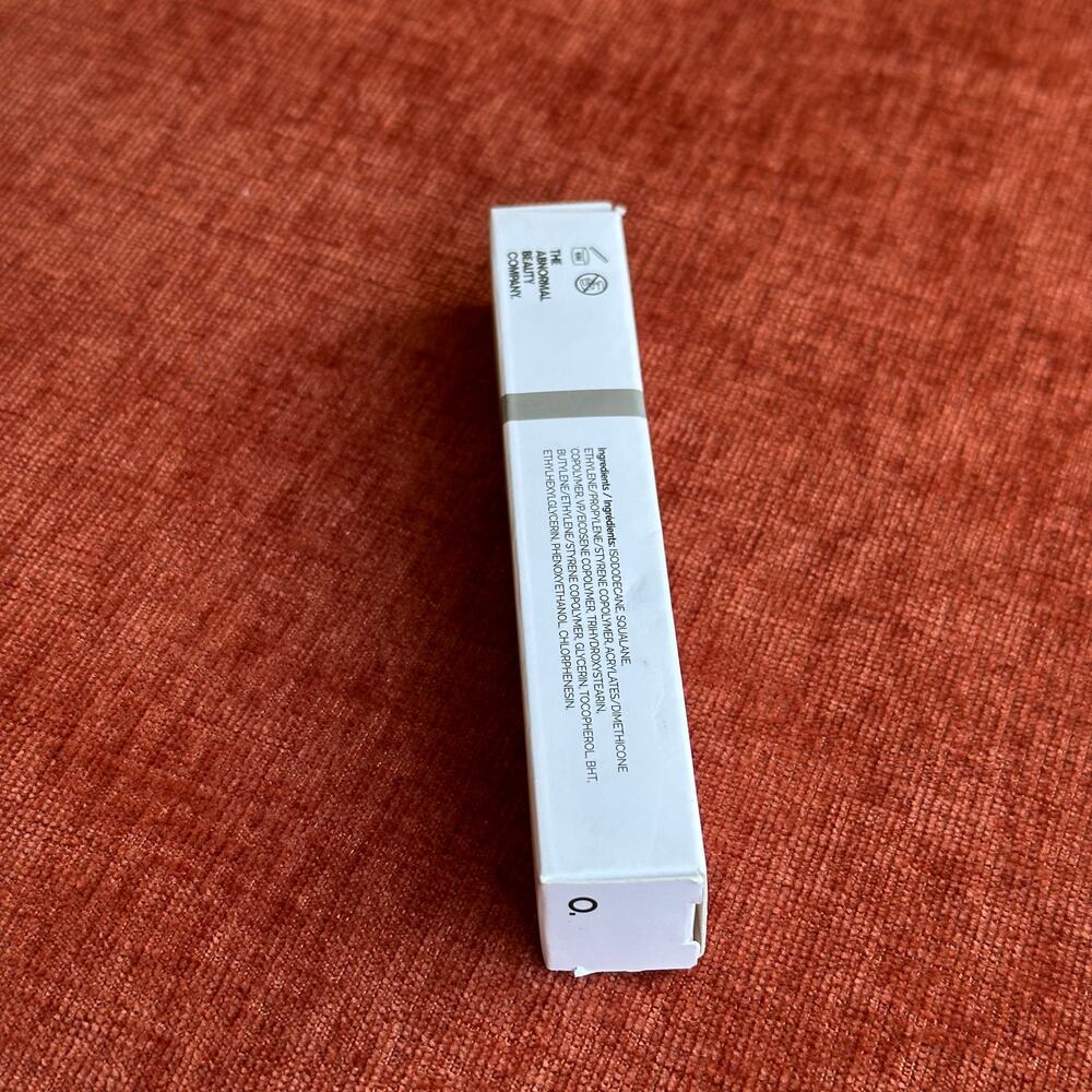 The Ordinary Lash Curl Finisher - Picture 4 of 6